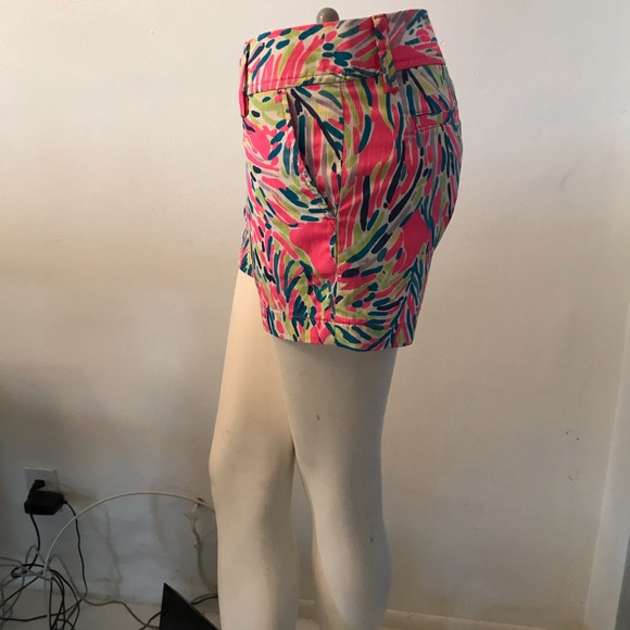 Lilly Pulitzer Callahan Shorts - Picture 8 of 12